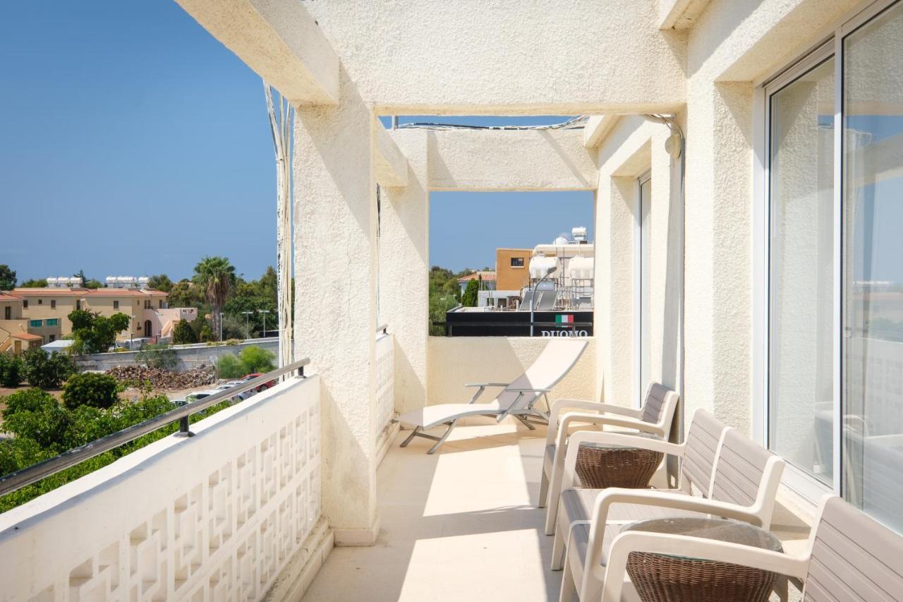 Paphos Seaview 3 Bedroom Kings Road Penthouse מראה חיצוני תמונה